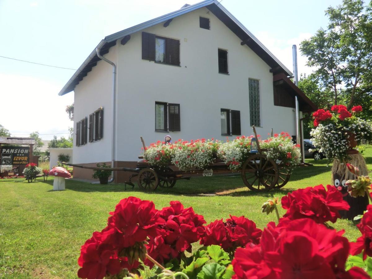 Pansion Izvor Hotel Korenica Exterior foto
